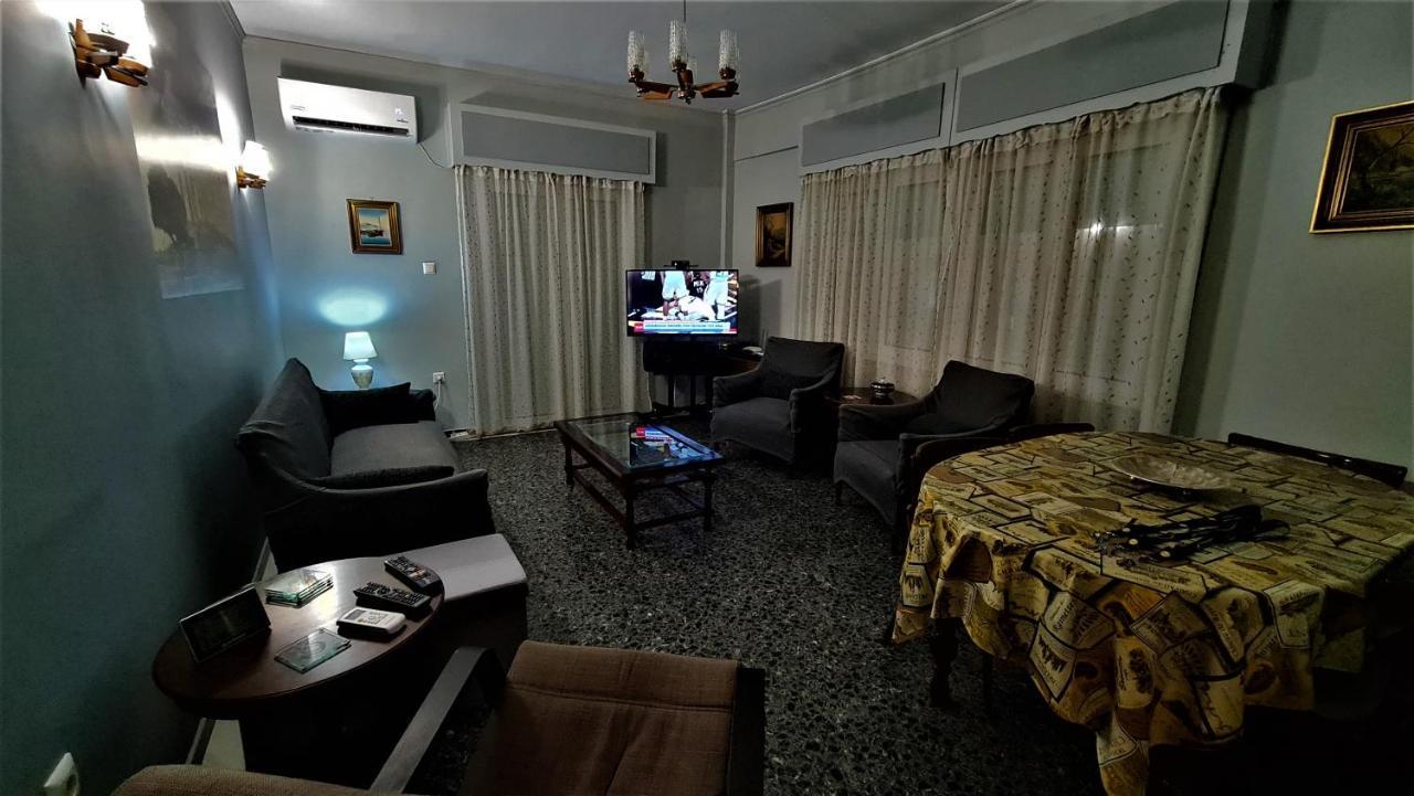 Zefyros Super Cool Apartments Next To Alimos Riviera Athena Bagian luar foto