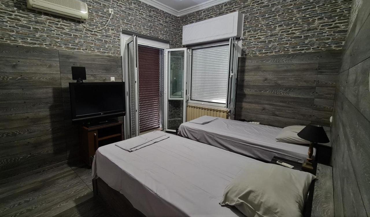 Zefyros Super Cool Apartments Next To Alimos Riviera Athena Bagian luar foto