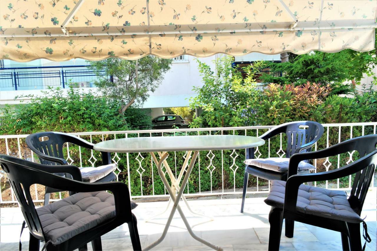 Zefyros Super Cool Apartments Next To Alimos Riviera Athena Bagian luar foto