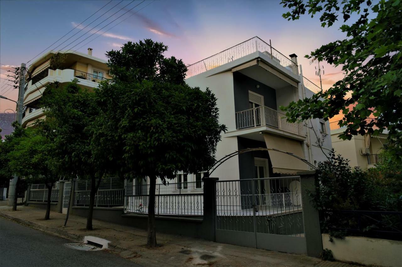 Zefyros Super Cool Apartments Next To Alimos Riviera Athena Bagian luar foto
